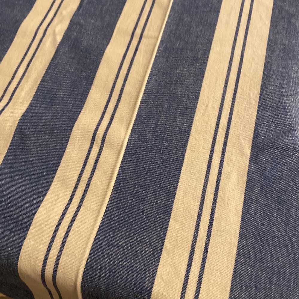William Sonoma tablecloth - Picture 2 of 5